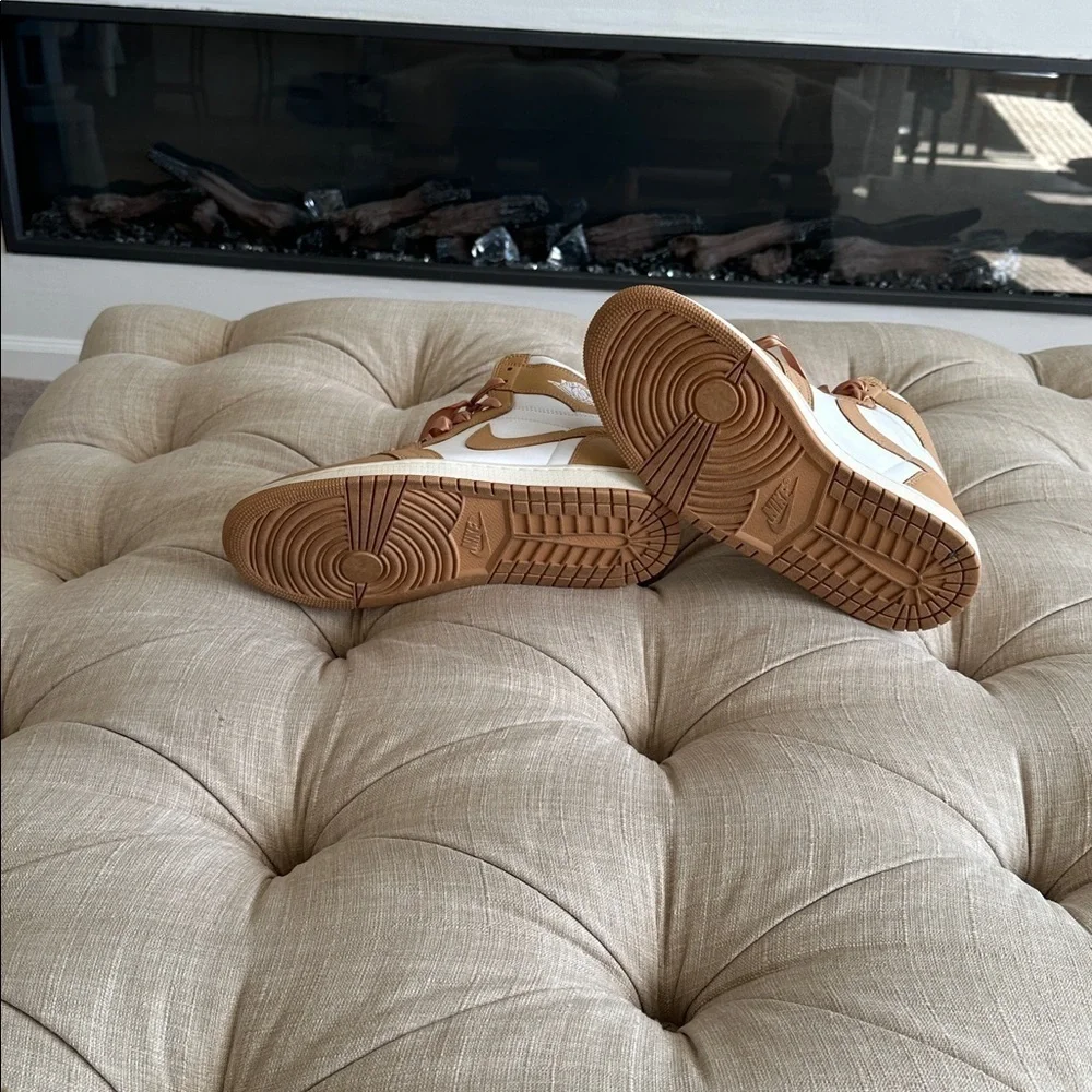 Nike Women's Tan and White High-Top Sneakers